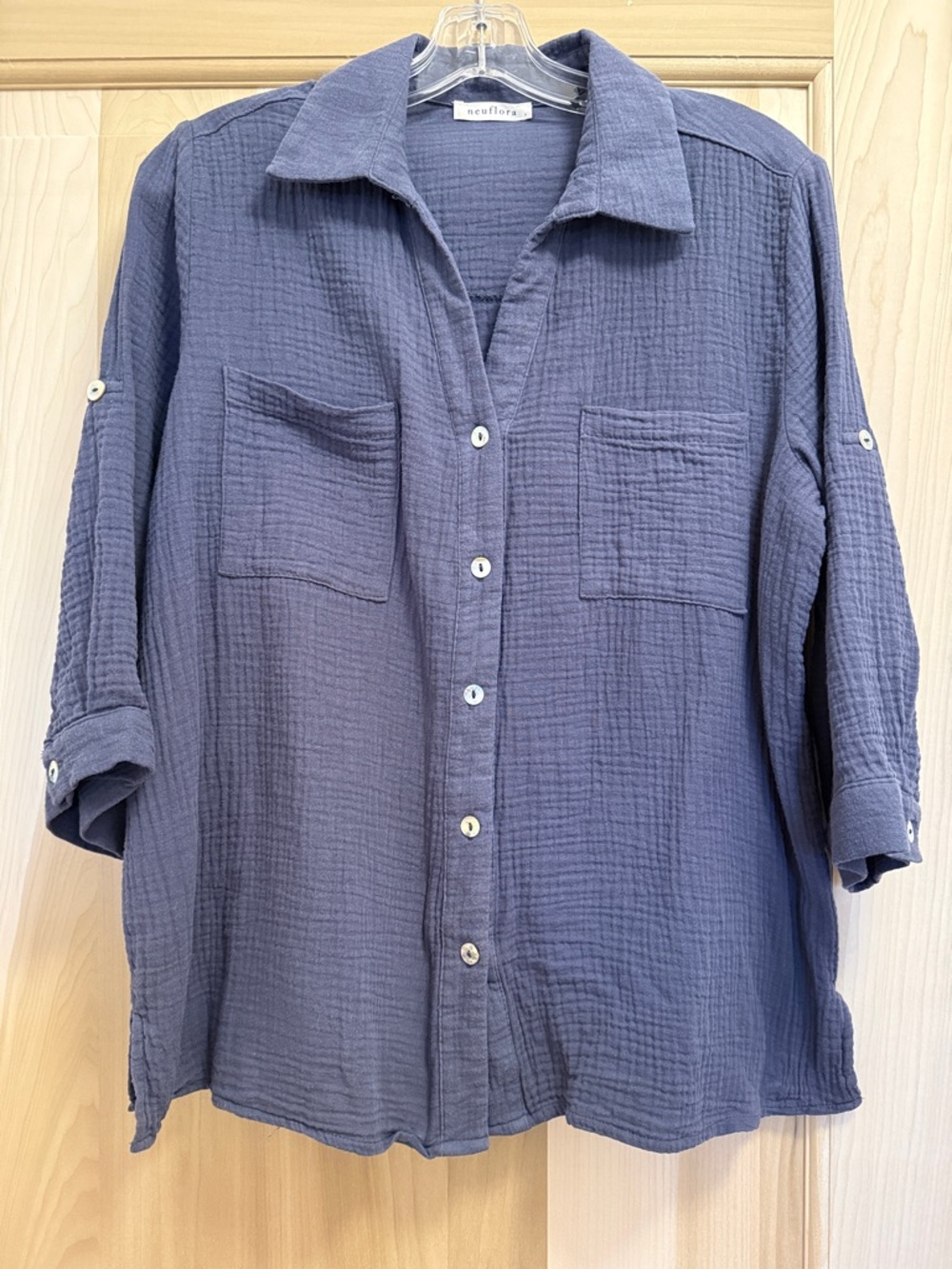 Neuflora Button Down top